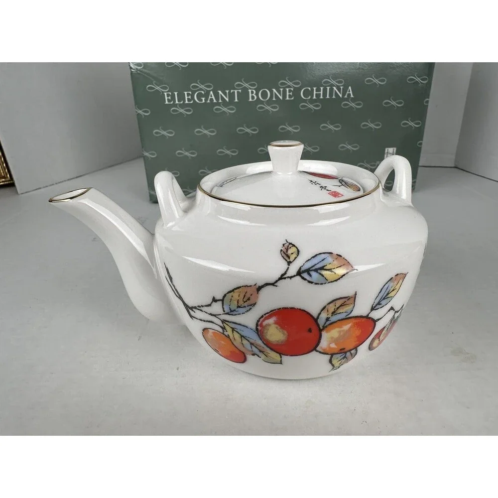 Vintage Haeng Nam Elegant Bone China Teapot & Tea Cup Set Made In Korea